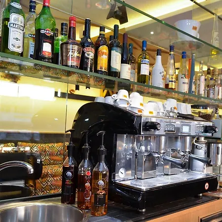 أدونيس سيتي فندق