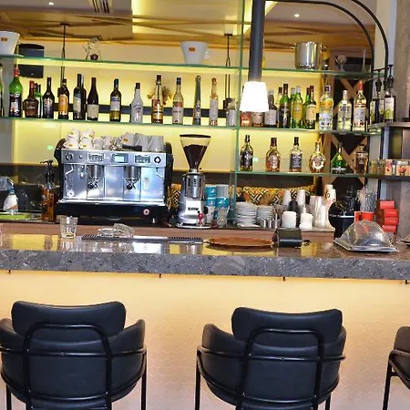 أدونيس سيتي