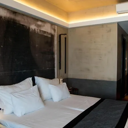 Hotell Adonis Patras