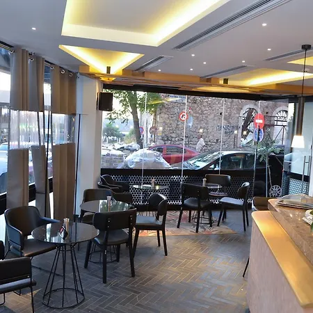 Adonis 3* Патра