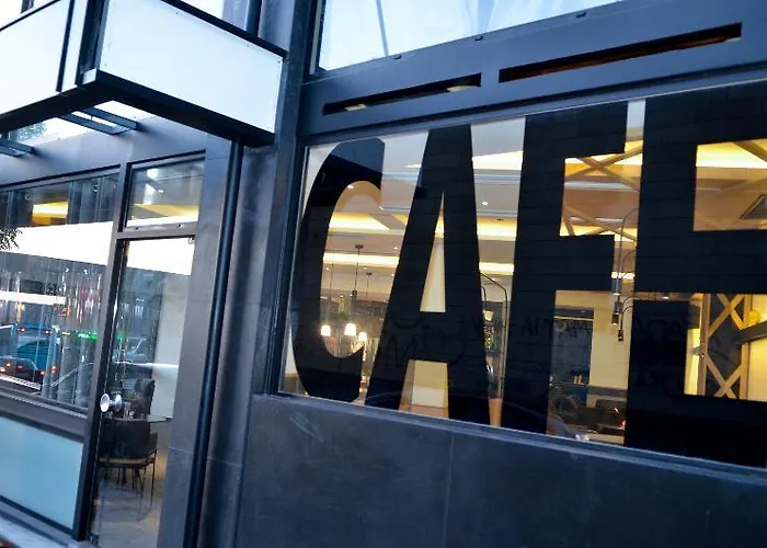 酒店 阿多尼斯城市酒店 3*